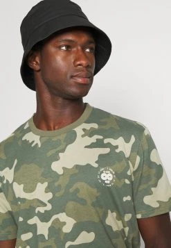 Pier One Hombre Camiseta Estampada - Dark Green -Ofertas Pier One Tienda 04ef730b06ec4dfe9b78e71066924278