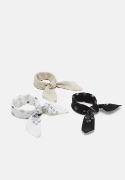 Pier One Unisexo BANDANA UNISEX 3 PACK - Pañuelo - Black/white/beige