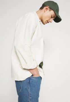 Pier One Hombre Camiseta Estampada - Olive -Ofertas Pier One Tienda 0a2409e348894333b85b086b6774ad4a