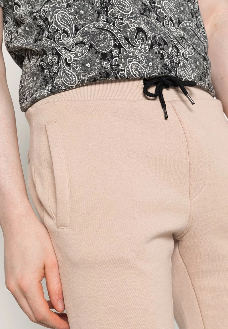 Pier One 2 PACK - Shorts - Tan/black, Hombre 8 Pier One 2 PACK - Shorts - Tan/black, Hombre - Imagen 6