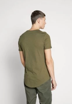 Pier One Hombre Camiseta Básica - Oliv -Ofertas Pier One Tienda 100ab2d13b684ec6b5510de42e0a763d