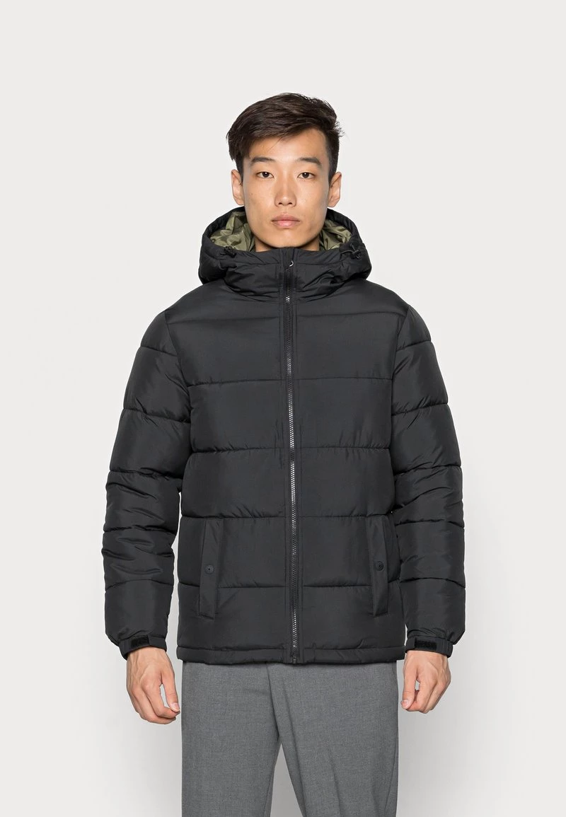Pier One Hombre BASIC PUFFER JACKET WITH CONTRAST HOOD - Chaqueta De Invierno - Black/olive 3 Pier One Hombre BASIC PUFFER JACKET WITH CONTRAST HOOD - Chaqueta De Invierno - Black/olive