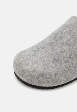 Pier One Unisexo UNISEX - Pantuflas - Grey 13 Pier One Unisexo UNISEX - Pantuflas - Grey -Ofertas Pier One Tienda 1d26b9421156447284989bf62f236e0d