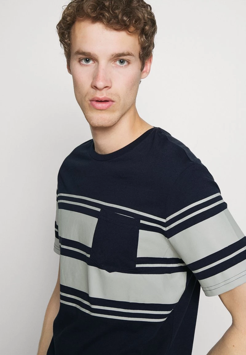 Pier One Hombre Camiseta Estampada - Dark Blue 6 Pier One Hombre Camiseta Estampada - Dark Blue - Imagen 4