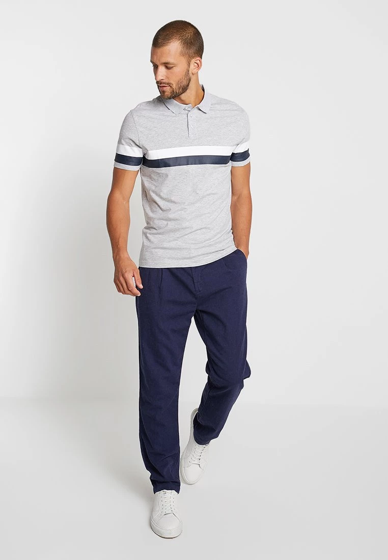 Pier One Hombre Polo - Mottled Light Grey 4 Pier One Hombre Polo - Mottled Light Grey - Imagen 2