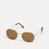 Pier One Unisexo UNISEX - Gafas De Sol - Brown 1 Pier One Unisexo UNISEX - Gafas De Sol - Brown -Ofertas Pier One Tienda 2a9acf45378943378082569c9ff4c08e