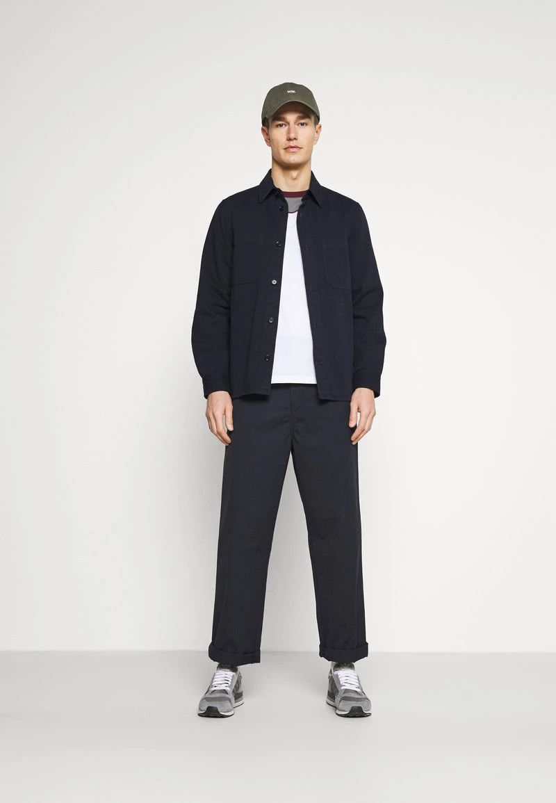 Pier One Hombre Camiseta Estampada - Grey/white/bordeaux 4 Pier One Hombre Camiseta Estampada - Grey/white/bordeaux - Imagen 2