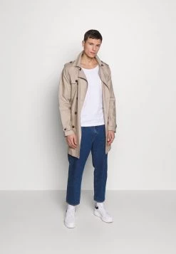 Pier One Hombre Camiseta Básica - Bright White -Ofertas Pier One Tienda 31b1bd5f9f024d77987ea0795e872b95