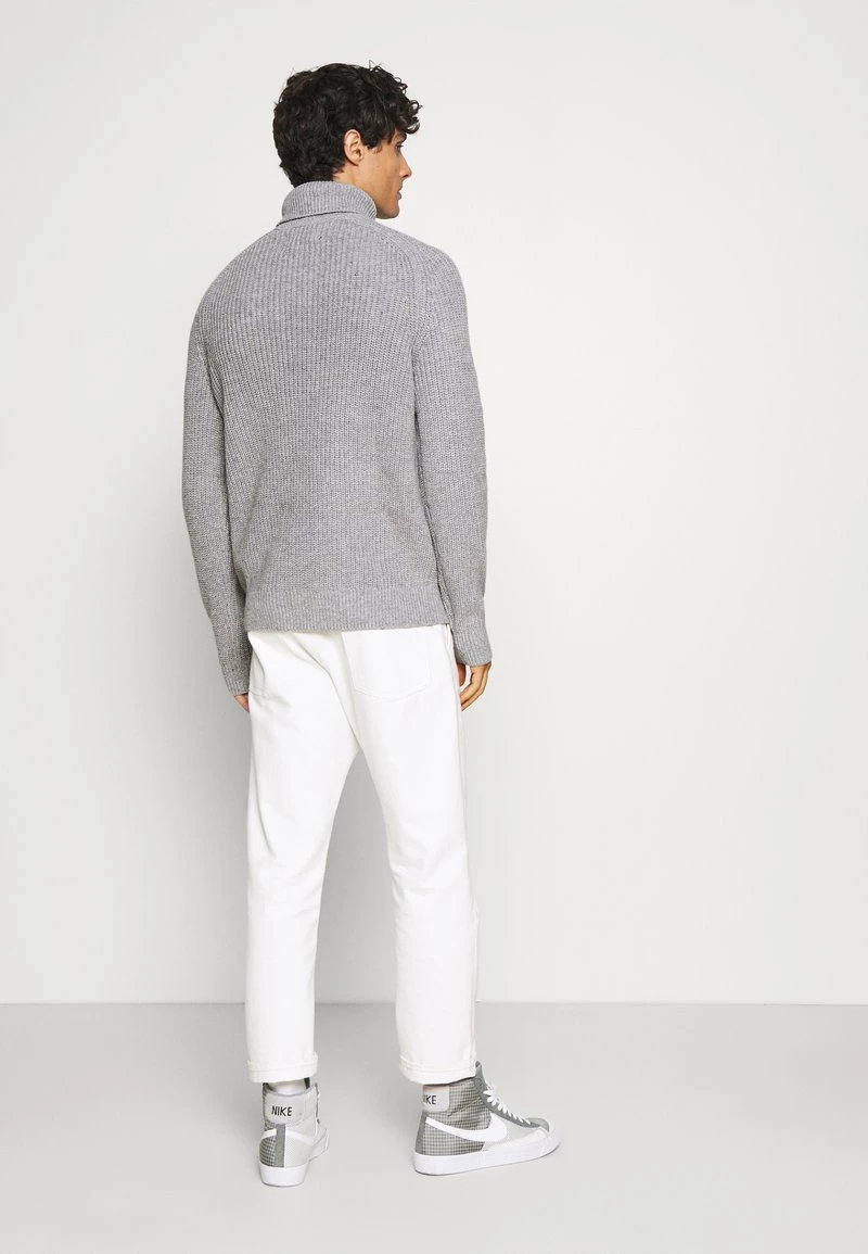 Pier One Hombre NEW CABLE TURTLENECK JUMPER - Jersey De Punto - Light Grey 5 Pier One Hombre NEW CABLE TURTLENECK JUMPER - Jersey De Punto - Light Grey - Imagen 3