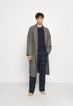 Pier One Hombre Albornoz - Dark Grey -Ofertas Pier One Tienda 3ae76b2bc4d84d8ebeba837373e99bc9