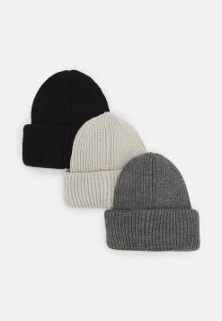 Pier One Unisexo 3 PACK UNISEX - Gorro - Black/dark Grey/off-white -Ofertas Pier One Tienda 452f7f26e6c34026b112dcd8b7ade1db