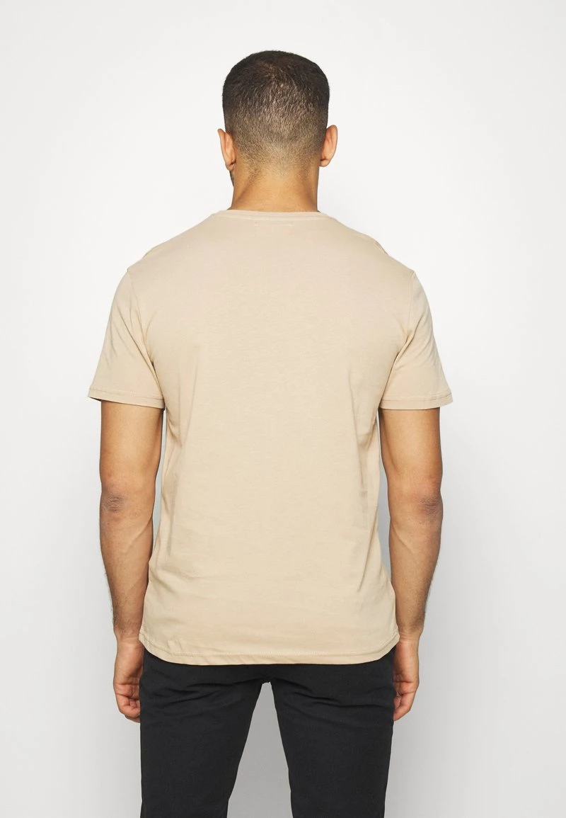 Pier One Hombre 3 PACK - Camiseta Básica - Khaki/tan/dark Blue 5 Pier One Hombre 3 PACK - Camiseta Básica - Khaki/tan/dark Blue - Imagen 3