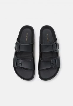 Pier One UNISEX - Pantuflas - Black, Unisexo -Ofertas Pier One Tienda 48f5d66f7f5042d48db6bc0d24d34b9c