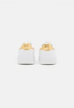 Pier One Unisexo UNISEX - Zapatillas - White/gold -Ofertas Pier One Tienda 4a7ddbc0f73642408d05261f8fd63302