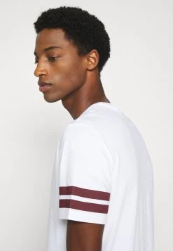 Pier One Hombre Camiseta Estampada - White -Ofertas Pier One Tienda 4ba1b82d8bf947e4a41019ee9f083145