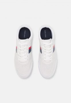 Pier One Unisexo UNISEX - Zapatillas - White -Ofertas Pier One Tienda 53278db4d31c4673a84a41acec59a050