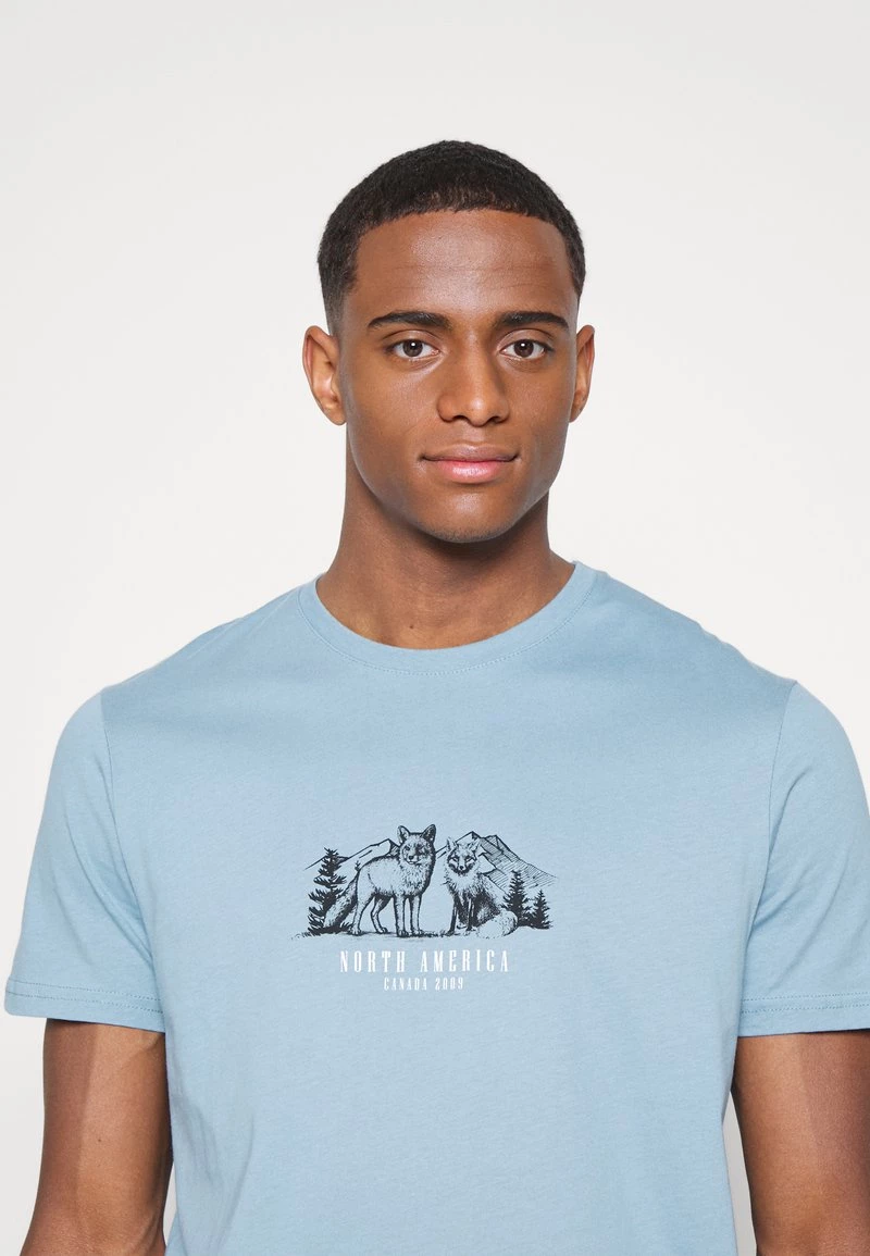 Pier One GRAPHIC T-SHIRT - Camiseta Estampada - Dark Blue, Hombre 8 Pier One GRAPHIC T-SHIRT - Camiseta Estampada - Dark Blue, Hombre - Imagen 6