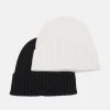 Pier One Unisexo 2 PACK UNISEX - Gorro - Black/off-white -Ofertas Pier One Tienda 5d71189ed76e4ee5bf99021fef75b47e