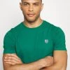 Pier One Hombre Camiseta Básica - Dark Green -Ofertas Pier One Tienda 63ec5370ba5747c881242e139a2e4cbe