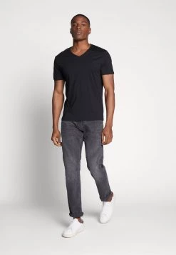 Pier One Hombre 3 PACK - Camiseta Básica - Black, Grey, Green -Ofertas Pier One Tienda 67d75c70b55342e4a1d02075852a0830