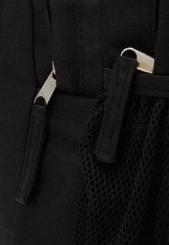 Pier One Unisexo UNISEX - Mochila - Black 10 Pier One Unisexo UNISEX - Mochila - Black -Ofertas Pier One Tienda 71307e75ee454b01adb68da2985a0e9c