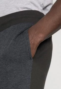 Pier One Hombre Pantalones Deportivos - Dark Grey -Ofertas Pier One Tienda 7330a65cce2c4272b5ca30f392b2c466