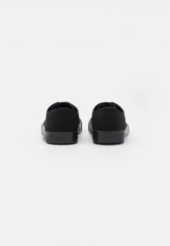 Pier One UNISEX - Zapatillas - Black, Unisexo -Ofertas Pier One Tienda 761127af0132415e9e3d99e0d40374ac