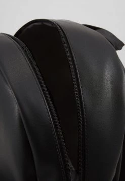 Pier One Unisexo UNISEX - Mochila - Black -Ofertas Pier One Tienda 788b4a9455f143c19b8e9da84c5b6188