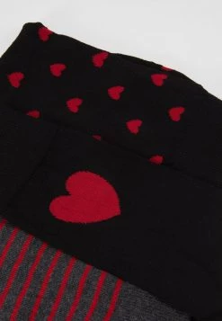Pier One Hombre VALENTINES 3 PACK - Calcetines - Black/dark Red -Ofertas Pier One Tienda 8be4eb730df443b4ae1e1ce208f29295