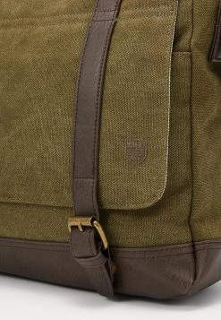 Pier One Hombre Bandolera - Oliv 9 Pier One Hombre Bandolera - Oliv -Ofertas Pier One Tienda 8e4d0768ba2d4205b7fe1dd5c80fc175