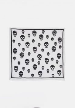Pier One Unisexo BANDANA 2 PACK UNISEX - Pañuelo - Black/white/red 10 Pier One Unisexo BANDANA 2 PACK UNISEX - Pañuelo - Black/white/red -Ofertas Pier One Tienda 967cc8a3c9f7422894d13991479de1e6