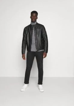 Pier One MUSCLE FIT TURTLE - Jersey De Punto - Mottled Grey, Hombre 9 Pier One MUSCLE FIT TURTLE - Jersey De Punto - Mottled Grey, Hombre -Ofertas Pier One Tienda 980d461669e946608dd2b414b76c7106