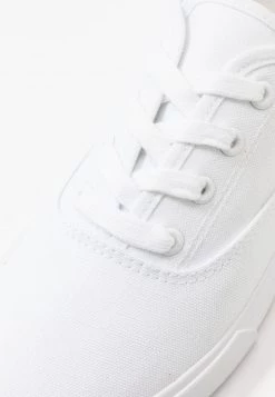 Pier One Unisexo UNISEX - Zapatillas - White 13 Pier One Unisexo UNISEX - Zapatillas - White -Ofertas Pier One Tienda 9bb21991a2aa453391ba0653a4e00cfb