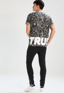 Pier One Hombre BIKER JOGGER - Pantalones Deportivos - Black -Ofertas Pier One Tienda 9e1fd48a4e81410d808b9d9d17a80062