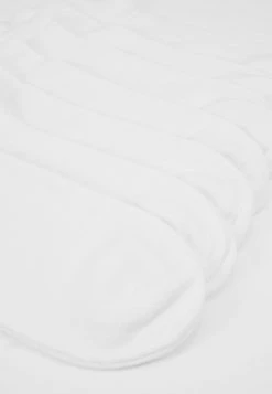 Pier One Hombre 7 PACK - Calcetines - White 7 Pier One Hombre 7 PACK - Calcetines - White -Ofertas Pier One Tienda 9f6b09ed8bc54fb08a566014f48c3c75