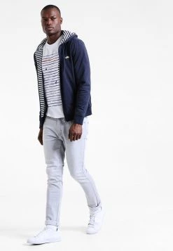 Pier One Camiseta Estampada - White, Hombre -Ofertas Pier One Tienda a02d9617dda84354a7d0c45934aa5df9