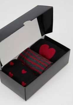 Pier One Hombre VALENTINES 3 PACK - Calcetines - Black/dark Red -Ofertas Pier One Tienda a17a7a24c89647d88baaee79c244de07