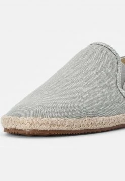 Pier One Unisexo Alpargatas - Grey -Ofertas Pier One Tienda a6088ae2f9c44d1ba265c65e1e44d003