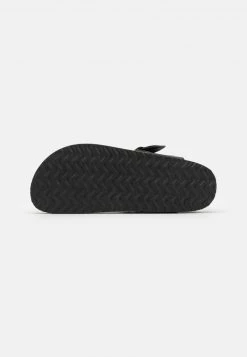 Pier One UNISEX - Sandalias De Dedo - Black, Unisexo -Ofertas Pier One Tienda a84e4f41f6d24bed8aaa0768daa6526c