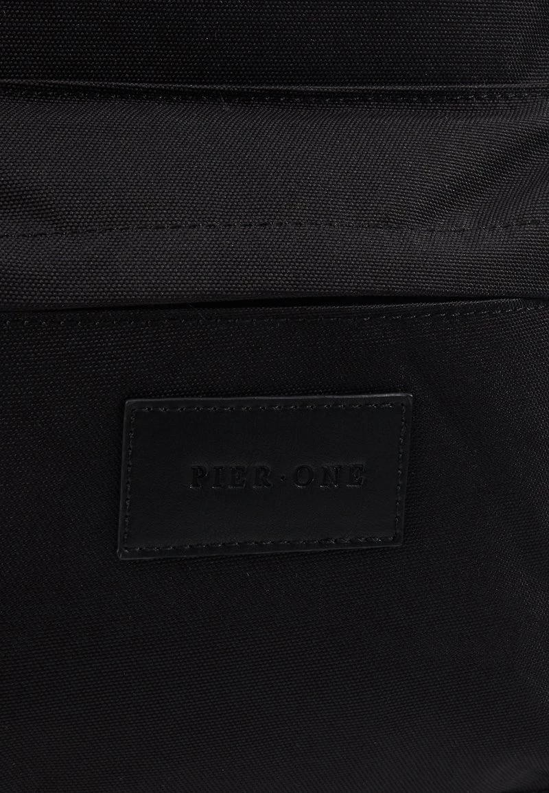 Pier One UNISEX - Mochila - Black, Unisexo 6 Pier One UNISEX - Mochila - Black, Unisexo - Imagen 4