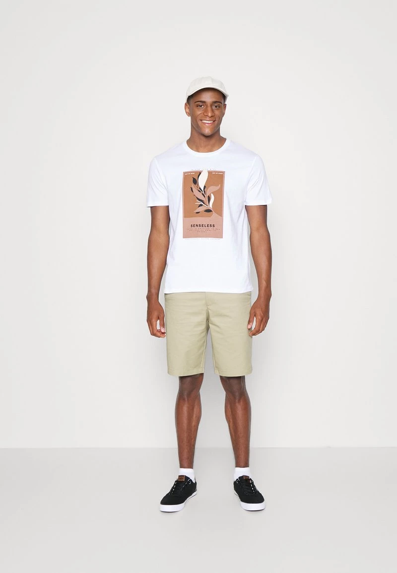 Pier One Hombre LEAF PRINT GRAPHIC T-SHIRT - Camiseta Estampada - White 4 Pier One Hombre LEAF PRINT GRAPHIC T-SHIRT - Camiseta Estampada - White - Imagen 2