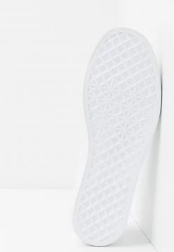 Pier One Unisexo UNISEX - Zapatillas - White -Ofertas Pier One Tienda bc014cdc74bb41ffafb958c952a340ae