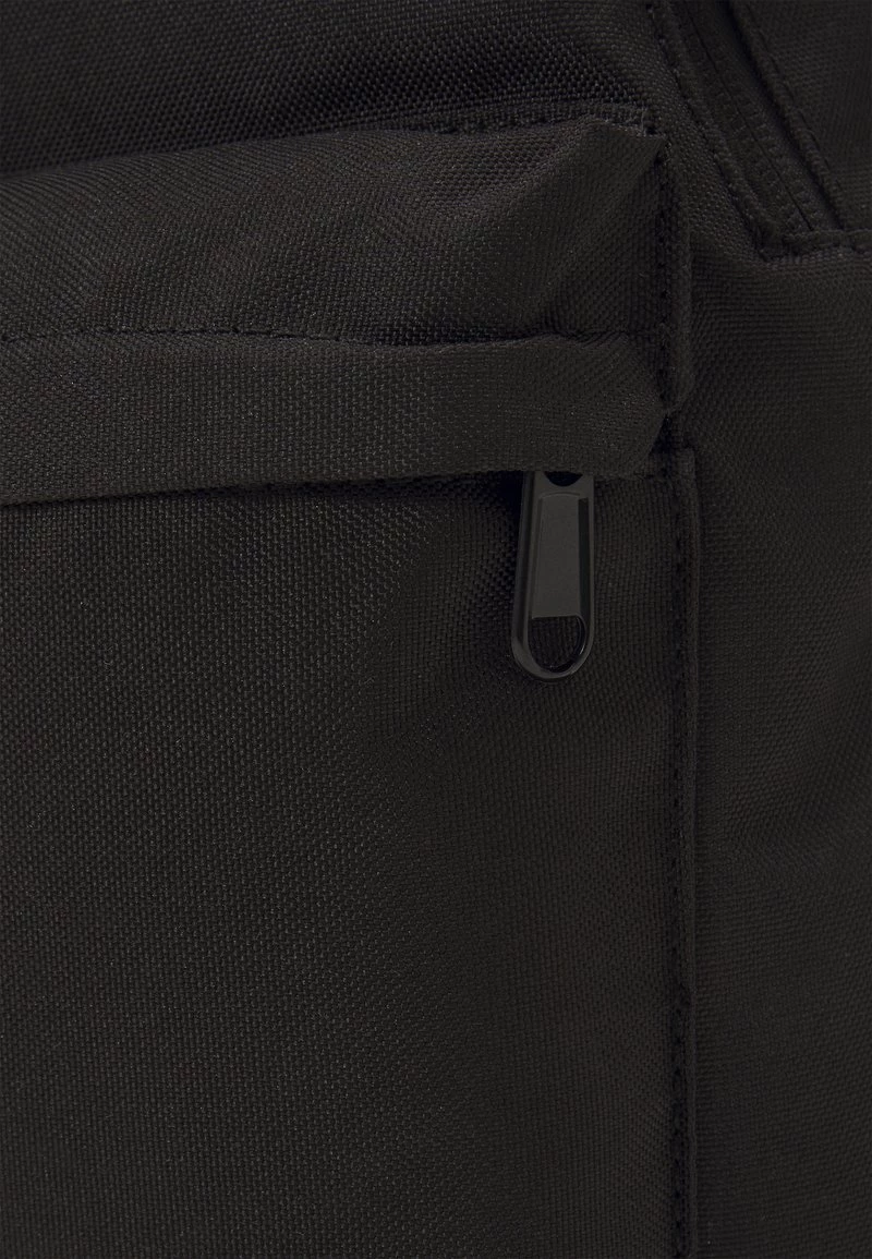 Pier One UNISEX - Mochila - Black, Unisexo 10 Pier One UNISEX - Mochila - Black, Unisexo - Imagen 8