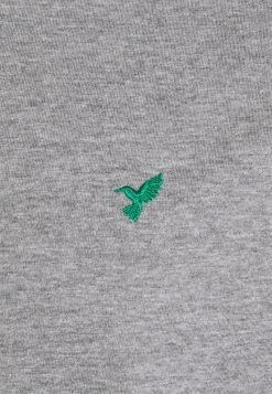 Pier One Hombre Camiseta Estampada - Grey 7 Pier One Hombre Camiseta Estampada - Grey -Ofertas Pier One Tienda cb15e397908845d1b5bb8410ce294cf6