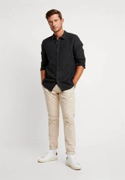 Pier One Hombre Camisa - Black -Ofertas Pier One Tienda d76efbb9b45941cb851d8b057181e5fd