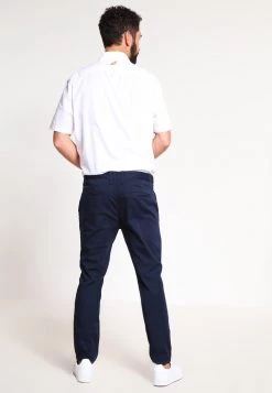 Pier One Hombre Pantalones Chinos - Dark Blue 10 Pier One Hombre Pantalones Chinos - Dark Blue -Ofertas Pier One Tienda d781d37eda76425a93e9a0a3b37f56fe