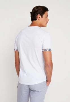 Pier One Hombre Camiseta Estampada - White -Ofertas Pier One Tienda d8ac71e6cb7b429d8a49717f3f6be15b