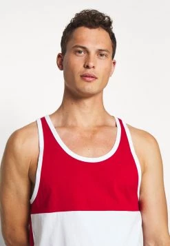 Pier One Hombre Top - Red -Ofertas Pier One Tienda daa5f7835a5645f38c828a11d9e4850d