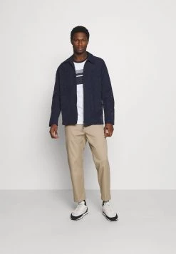 Pier One Hombre Camiseta Estampada - White 9 Pier One Hombre Camiseta Estampada - White -Ofertas Pier One Tienda e26b4bf8313c457bb3b6e17782f0a7e4