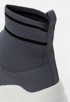 Pier One Hombre Zapatillas Altas - Grey -Ofertas Pier One Tienda e5b5f3ad4b144ac3ae241bf949bbba8a